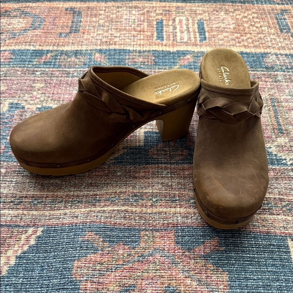 Clarks Clogs size 9